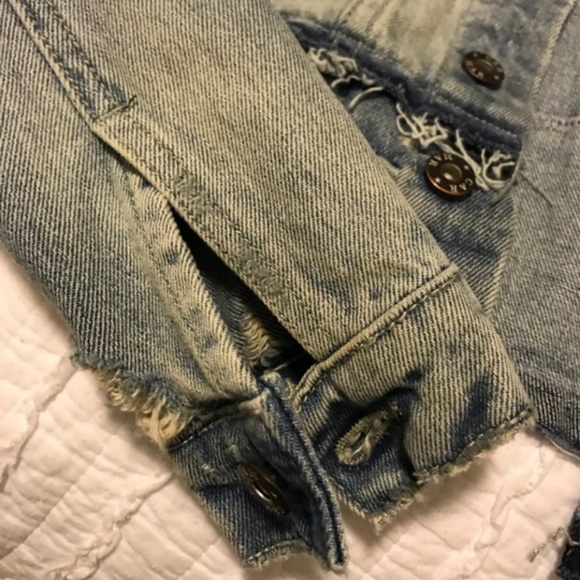 LF Carmar Denim Distressed Slight Crop Jacket - Picture 4 of 6